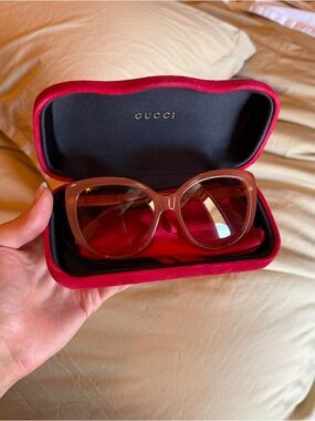 Gucci Pink Round Retro Sunglasses